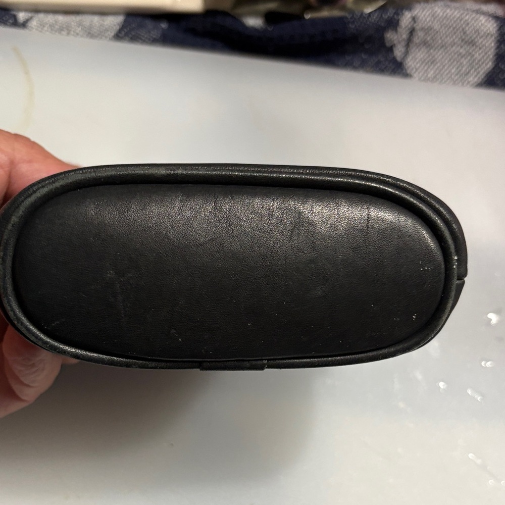 Coach Black Leather Kisslock Pouch - Picture 4 of 5